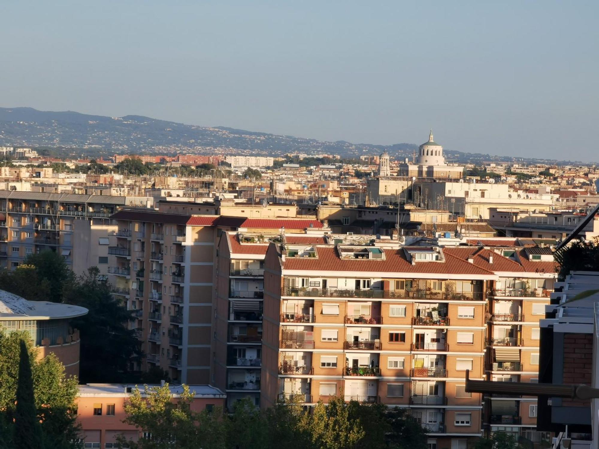 A Due Passi Da Trastevere, Rome
